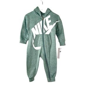 Nike Gray and White Long Sleeve One Piece Bodysuit Baby 12 Months NWT